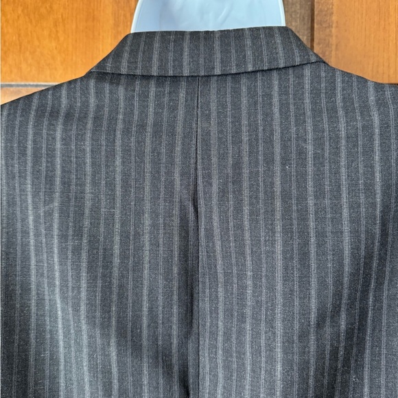 Perry Ellis Charcoal Gray w/Pinstripe 2 Button Close Suit Jacket 46 Reg - Picture 14 of 16